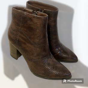 Brune Krokodille St�vler